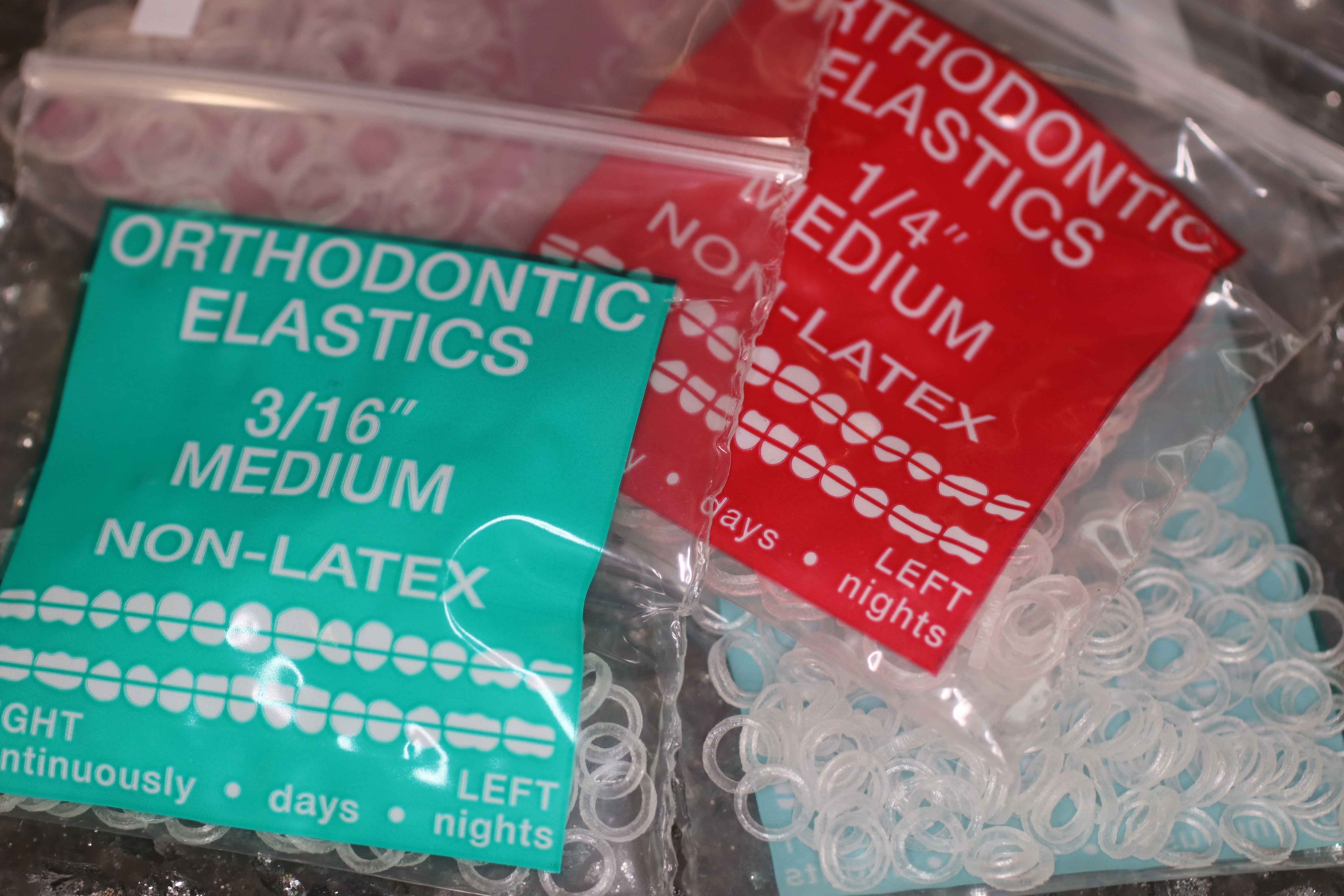 Orthodontic-Elastics-For-Braces-And-Invisalign